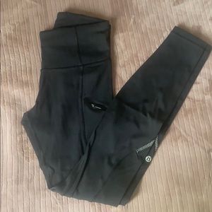 Lululemon leggings